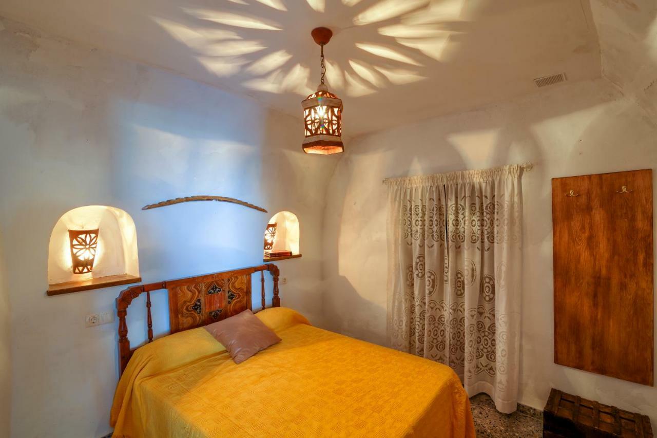 Cueva El Murallon Benamaurel Εξωτερικό φωτογραφία